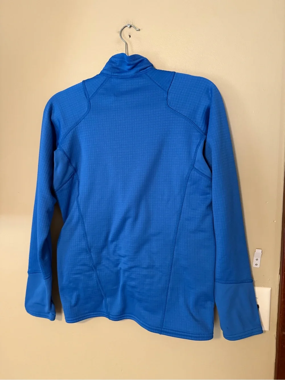 Patagonia Men's R1 Pullover